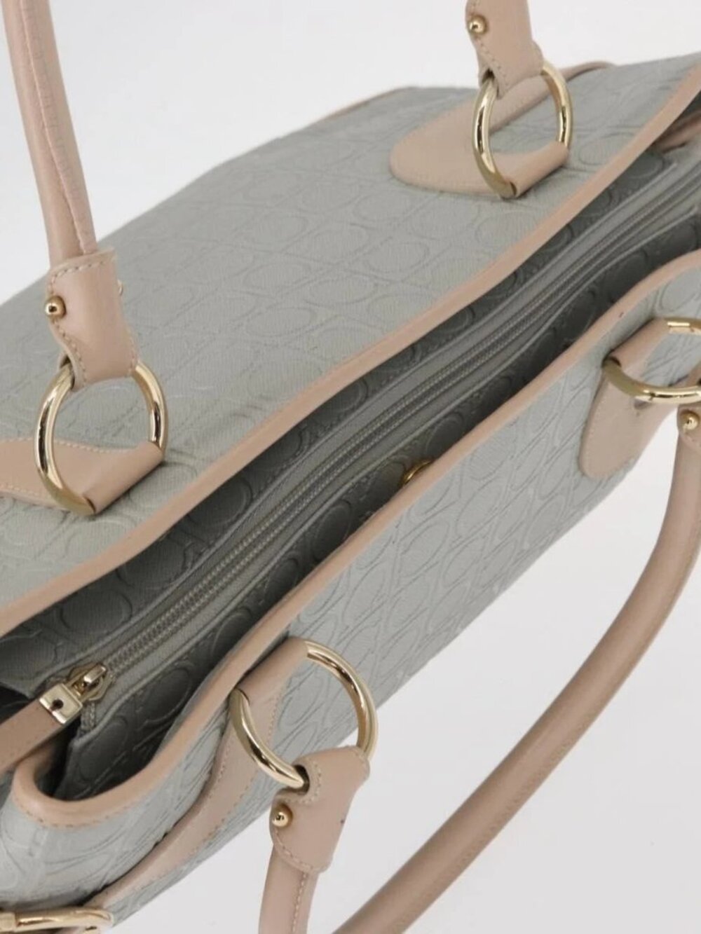 Salvatore Ferragamo Gancini Tote Bag Leather Gray Gold Auth BA8969 - Picture 6 of 14